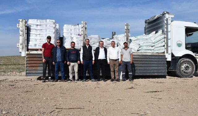 Beylikova Belediyesi hububat ekimine başladı