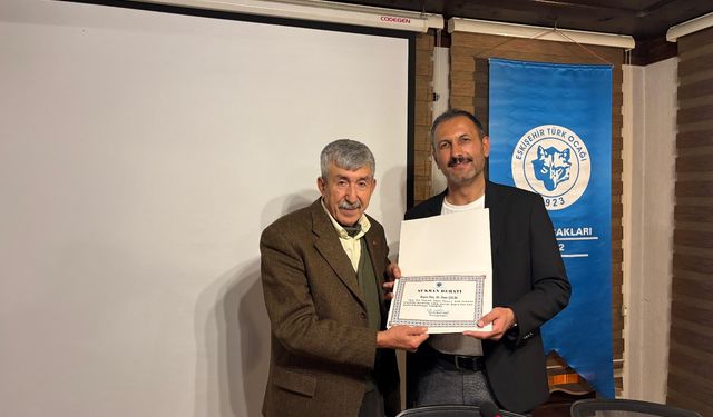 ‘Yapay Zeka Gölgesinde Gelecek Tasavvuru’