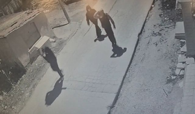 Kombi çalan 5 şüpheliden 4’ü tutuklandı