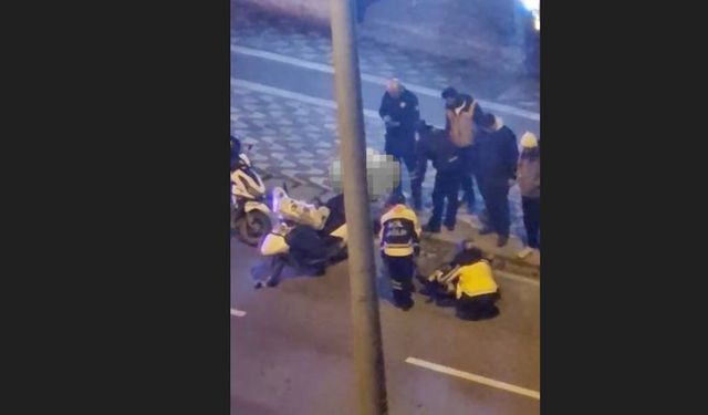 Seyir halindeyken motosikletten düşen kurye yaralandı