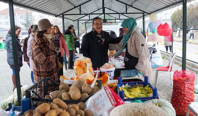 Başkan Ataç Kadın Üreticilerle Bir Araya Geldi