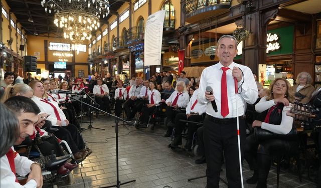 Özel Gereksinimli Bireylerin Eserleri Ve Performansları Büyük Beğeni Topladı