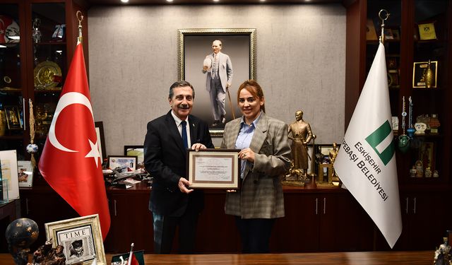 Tepebaşı Belediyesi’ne “Sağlığı Geliştiren Belediye” Unvanı