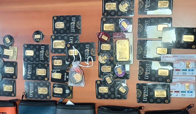 Polis 237 gram altını sahibine ulaştırdı