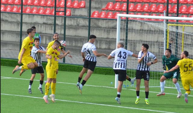 ES ES Nazilli'de Gol Olup Yağdı: 0-8