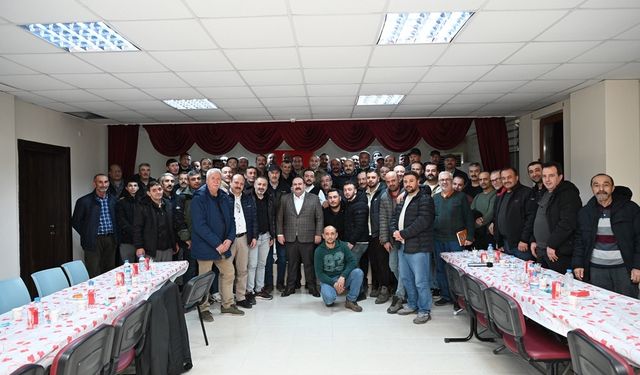 Mahalleliden Başkan Hamamcı'ya teşekkür ziyareti