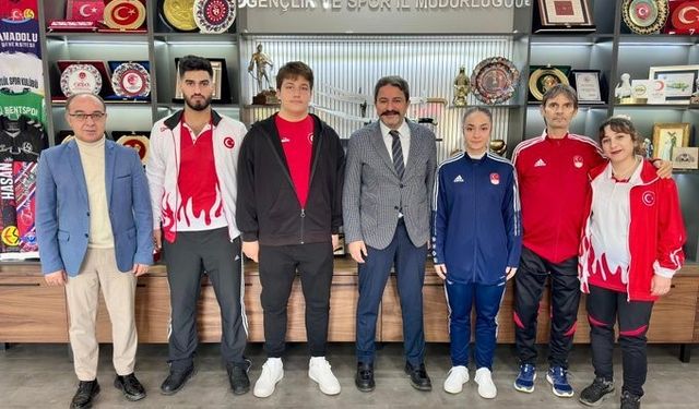 Eskişehirli Haltercilerden Türkiye Şampiyonluğu