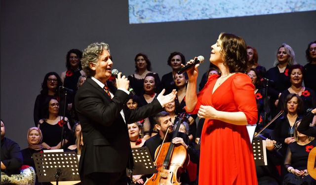 Denizli'de 'Kimlikli Şarkılar' Konseri