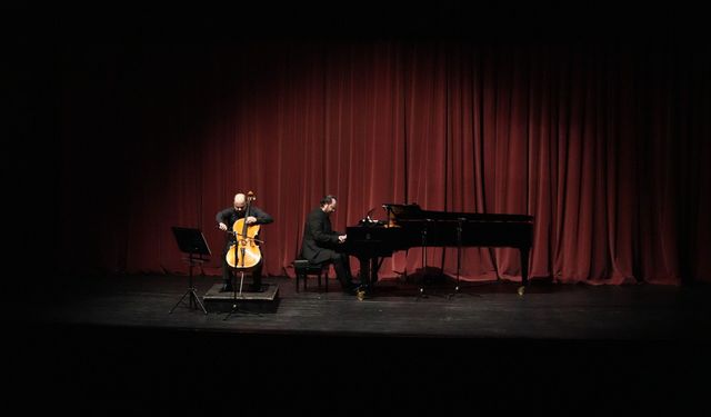 Aybulus Ve Şenler Sanatseverlerle Buluştu