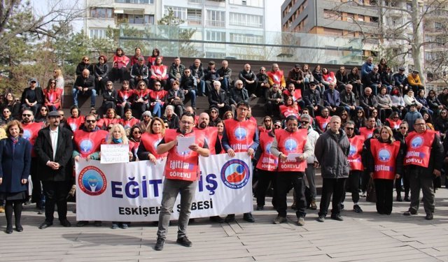 Öğretmenler her gün ölüm korkusuyla mı derse girecek?