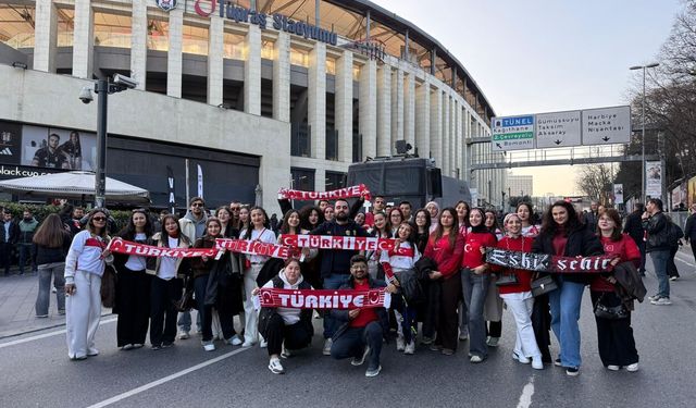 Genç Yüzler'den A Milli Takıma Destek