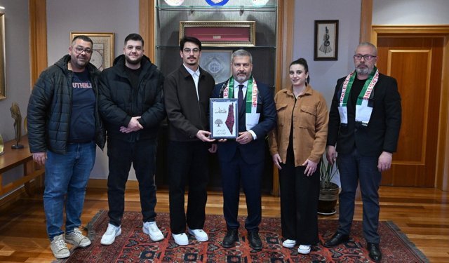 Filistin Yardımlaşma Derneği’nden Rektör Adıgüzel’e ziyaret