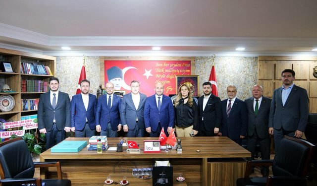 Başkan Albayrak "Cumhur İttifakı olarak Eskişehir'imiz için omuz omuzayız"