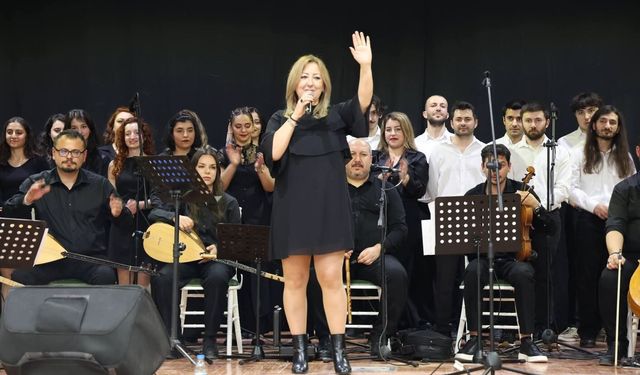 Gençlik Korosu Çifteler’de Sahne Aldı