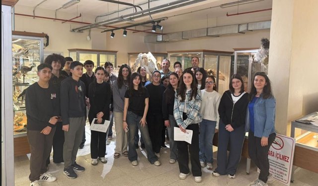 Eskişehir Bilim Olimpiyatları Akademisi’nden ESOGÜ Zooloji Müzesi’ne ziyaret