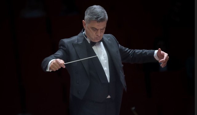 23 Nisan’a Genç Solistli Kutlama