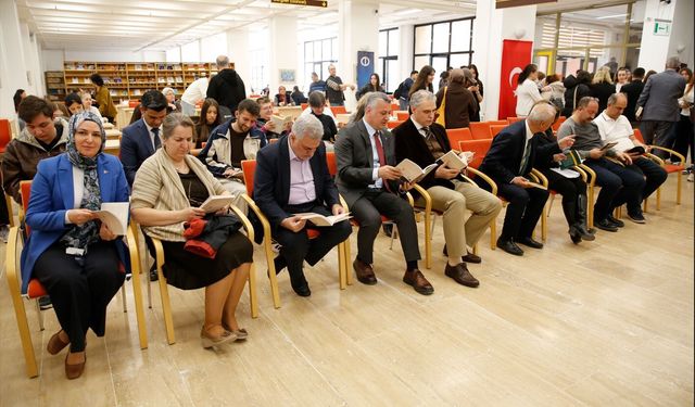 Anadolu Üniversitesi’nde “81 İlde Kitap Okuyoruz” Etkinliği