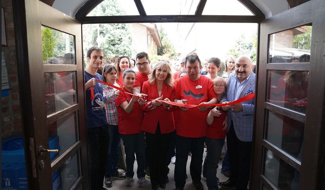 Özel Bireylerden “Benzersiz” Sergi