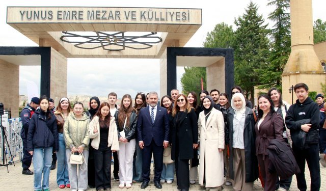 TÜDAM’dan Yunus Emre Haftasında anlamlı ziyaret