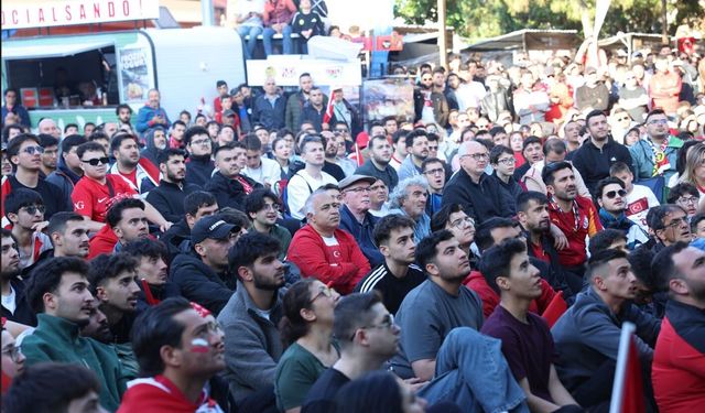 Odunpazarı’nda Milli Maç Coşkusu