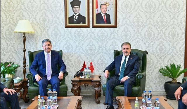 Destici'den Vali Yılmaz'a Ziyaret
