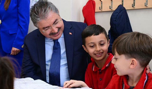 Bakanlık 10 Kasım'da Ara Tatil Yapmayacak