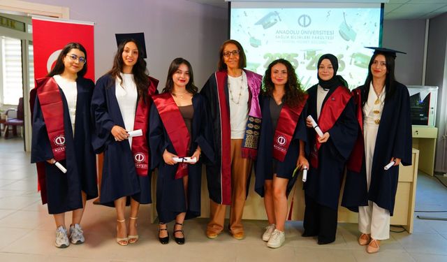 Sosyal Hizmet Bölümü öğrencileri mesleki yeminlerini etti