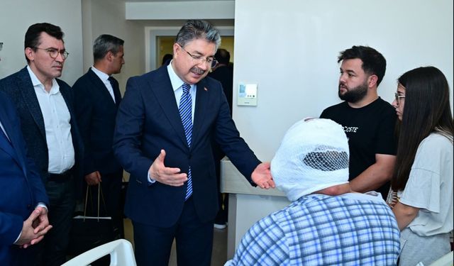 Vali Yılmaz Yangında Yaralanan İtfaiye Personellerini Ziyaret Etti