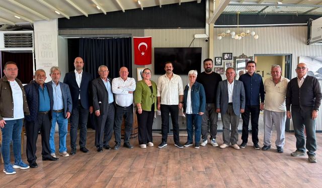 CHP Eskişehir Seçilmiş İlçe Başkanları 'YENİ Parti'  Dedi