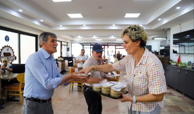 “Emekleriyle Bugünlerimizi İnşa Ettiler”