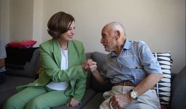 Başkan Ünlüce Kıdemli Vatandaşları Dinlemeye Devam Ediyor