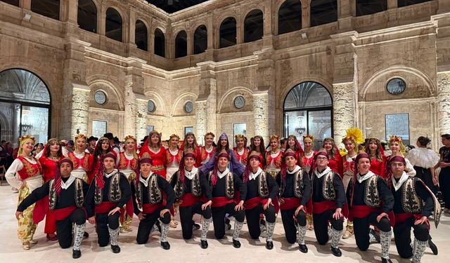 Anadolu Üniversitesi Türk Kültürünü İspanya'ya Taşıdı
