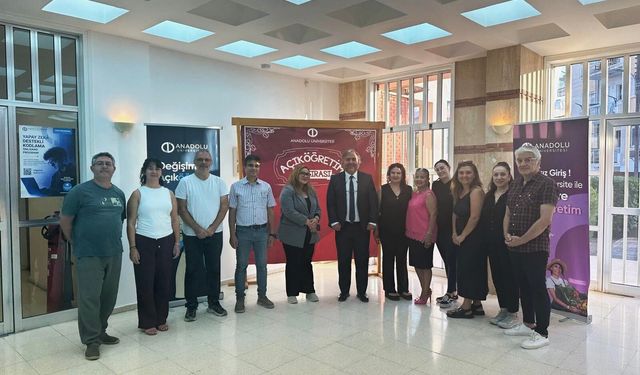 Prof. Dr. Büyük KKTC'de Açıköğretim Fakültesini Tanıttı