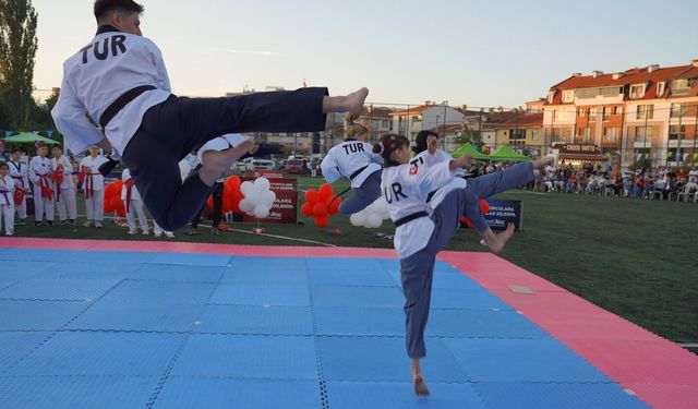 Tepebaşı’nda 30 Ağustos Zafer Bayramı Coşkusu Sporla Taçlandı