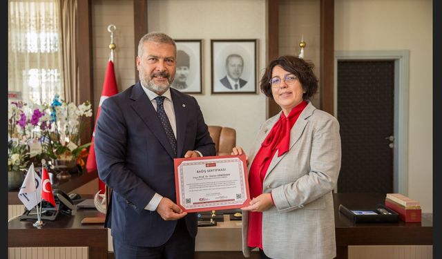 Rektör Adıgüzel’den ESOGÜ Rektörü Gümüşsoy’a hayırlı olsun ziyareti