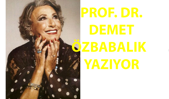 Cumhuriyet Divası Müzeyyen Senar