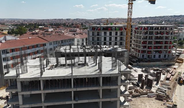 Gündoğdu 2. Etap B Projesi’nde Kentsel Dönüşüm Çalışmaları Tüm Hızıyla Sürüyor