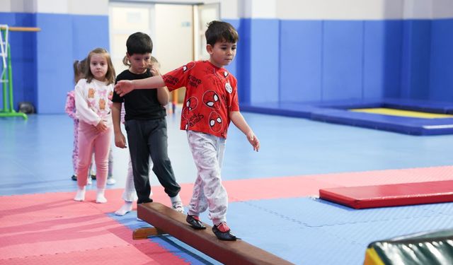 Tepebaşı’nın Minikleri Spora İlk Adımı Atıyor