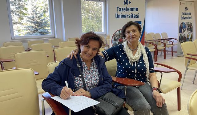 60+ Tazelenme Üniversitesi Anadolu Kampüsüne yoğun ilgi