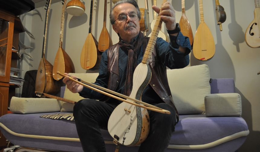 Emeklilik hayatını özgün enstrümanlar oluşturmaya adadı