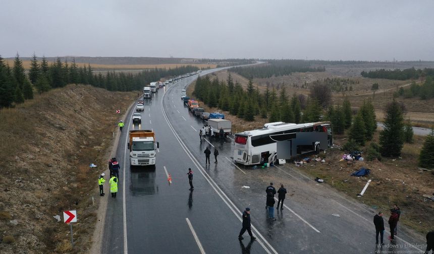 Ölümlü kazada bilirkişi şoförü suçlu buldu