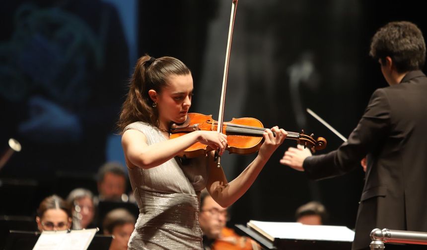 Senfoni Orkestrasından Unutulmaz Konser
