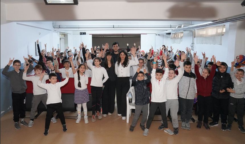 Bin 371 Öğrenciye Eğitim Verildi
