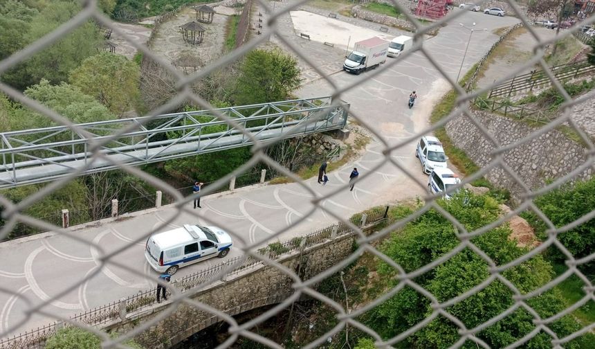 Zabıtadan kaçan dilenci ölümle dans etti