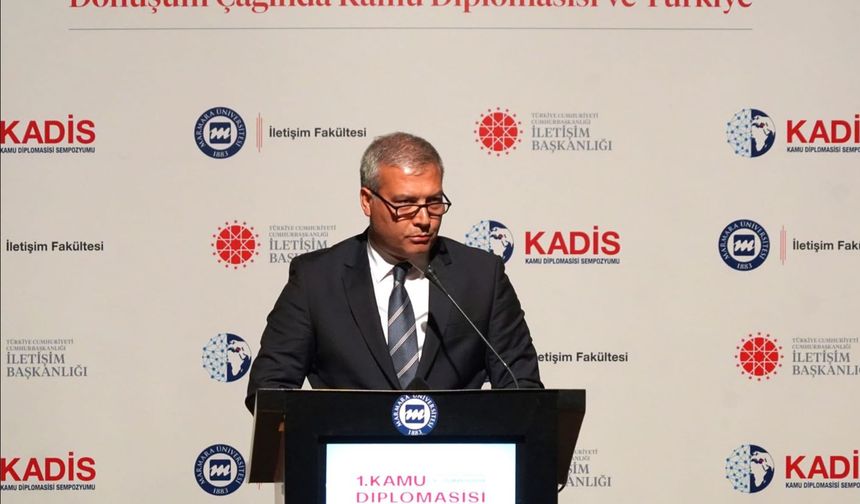 Rektör Adıgüzel 1. Kamu Diplomasisi Sempozyumunda Konuştu