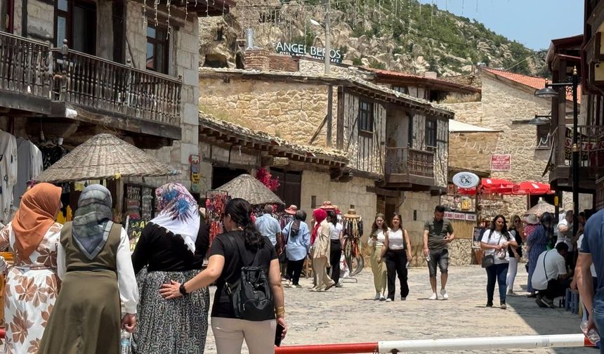 Frig Vadisi bu bayramda ziyaretçilerin gözdesi oldu