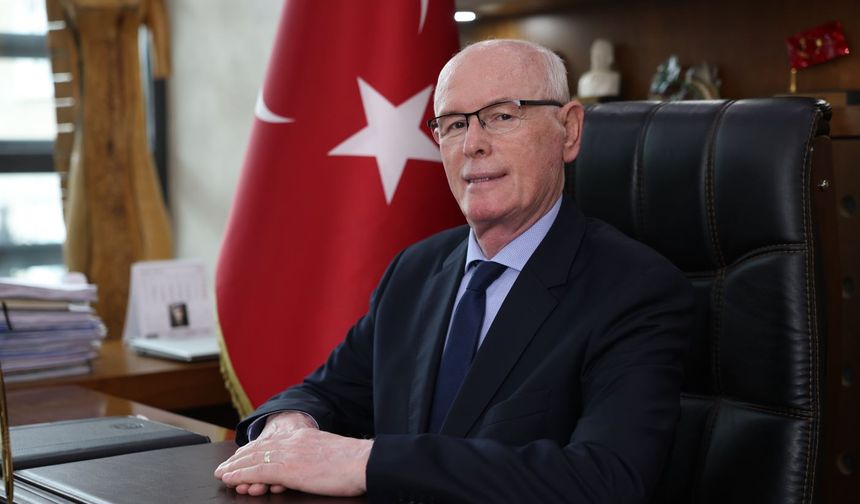 Kazım Kurt Türkiye'de Birinci Sırada