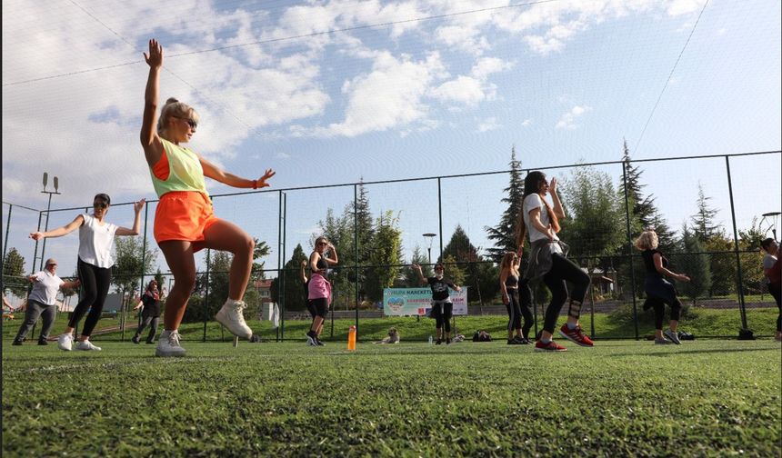 Parklarda Spor Etkinlikleri Başlıyor