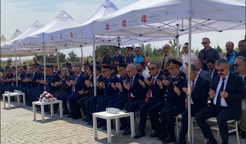 Şehit Fatih Dalgıç kabri başında dualarla anıldı
