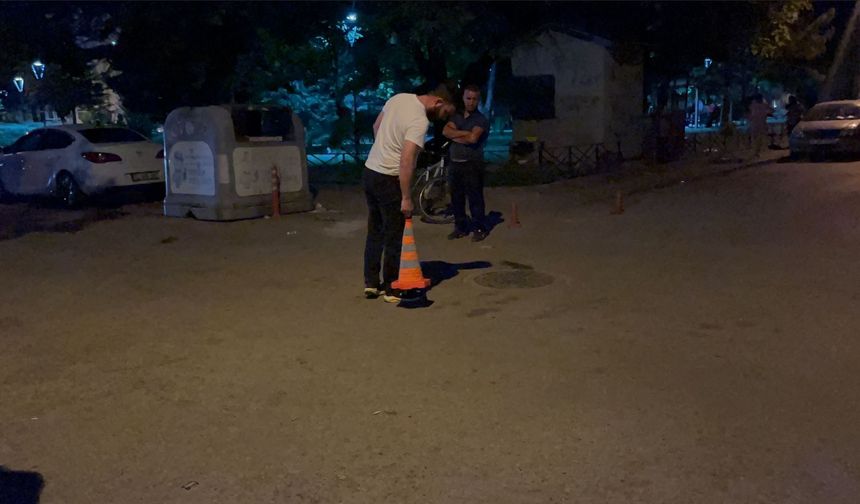 Kız arkadaşının yanında bacağından vuruldu